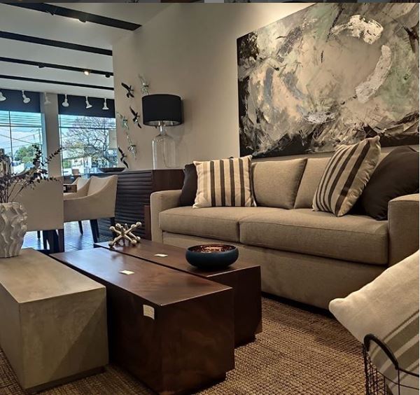 Gualdras de Centro / Solid Beam Coffee Table*