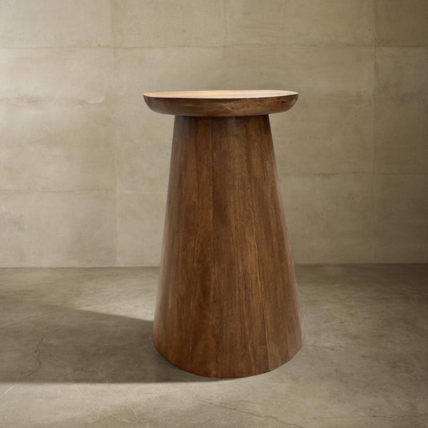 Mesa lateral Valma / Valma Side Table