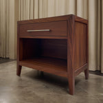 Buró Stara / Stara nightstand