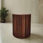 Mesa lateral Cavalo / Cavalo side table