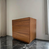 Buró Ferrara / Ferrara Nightstand