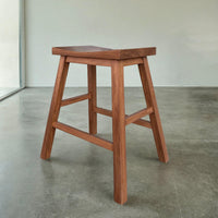Banco Prato / Prato Barstool